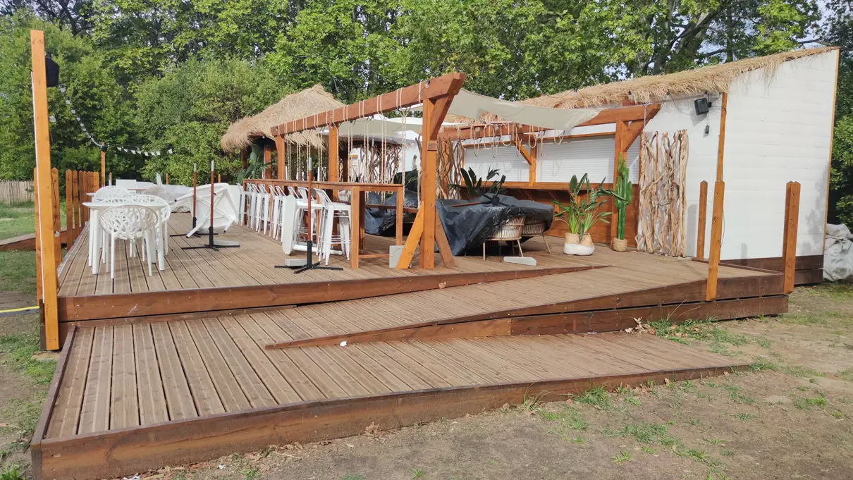 Paillote terrasse cabane Toulouges